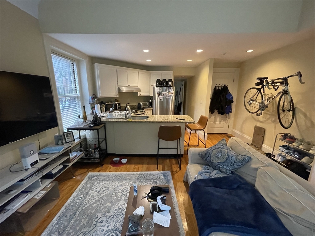 330 Dartmouth St # 1A