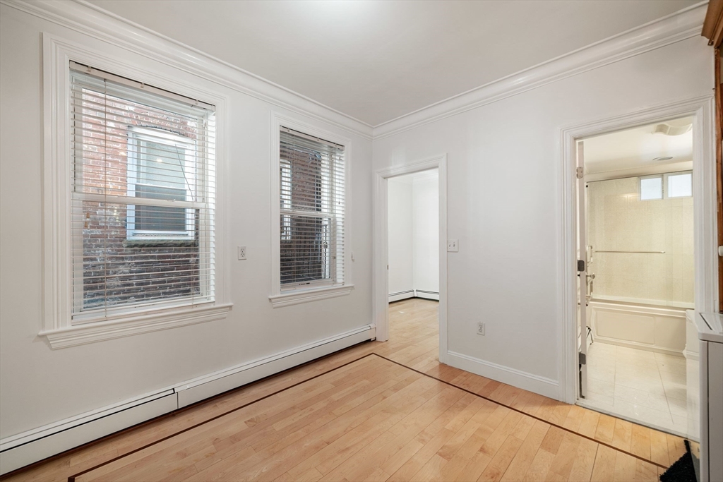 23 Margaret Street # 2