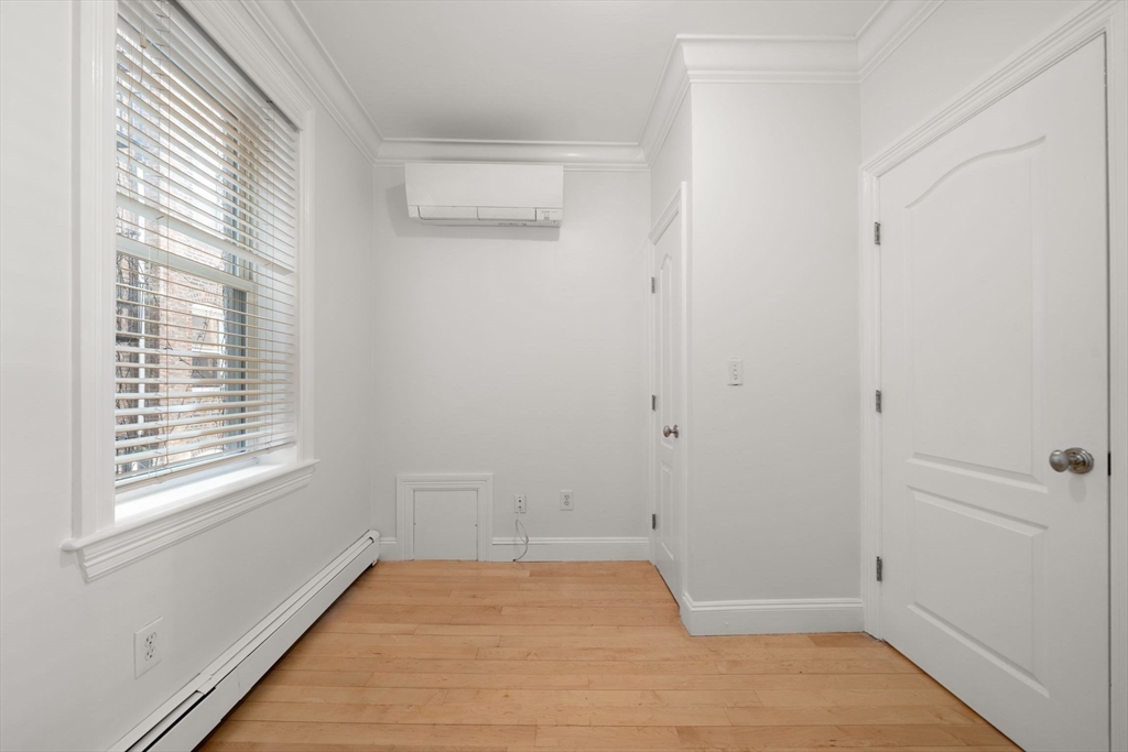 23 Margaret Street # 2