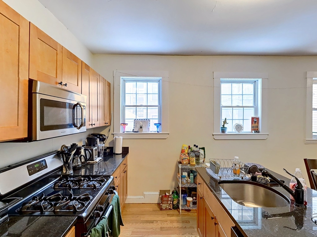 95 Hillside Street # 1