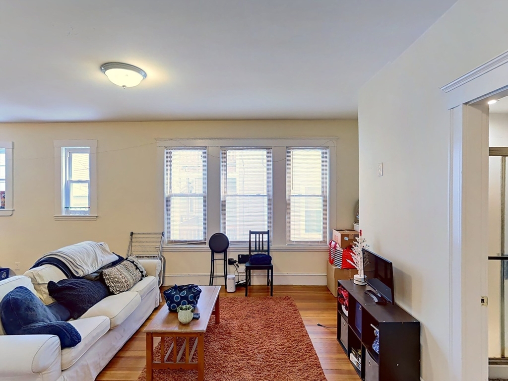 95 Hillside Street # 1