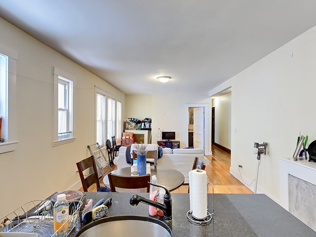 95 Hillside Street # 1