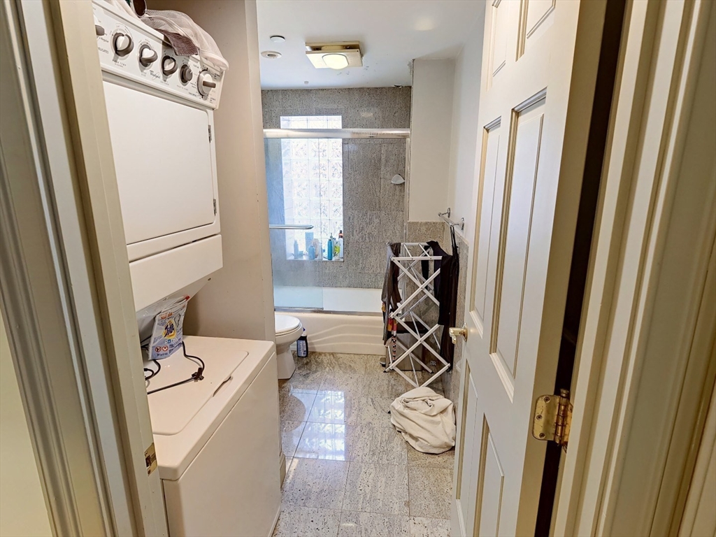 531 Newbury Street # 2