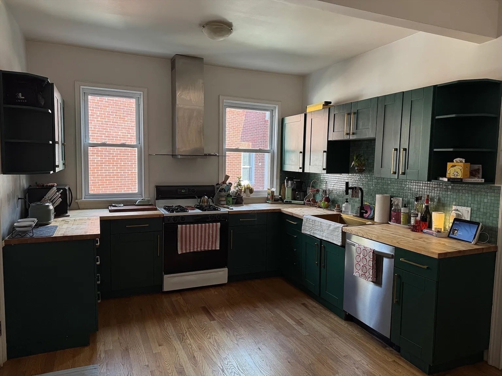 133 Columbia Street # 1