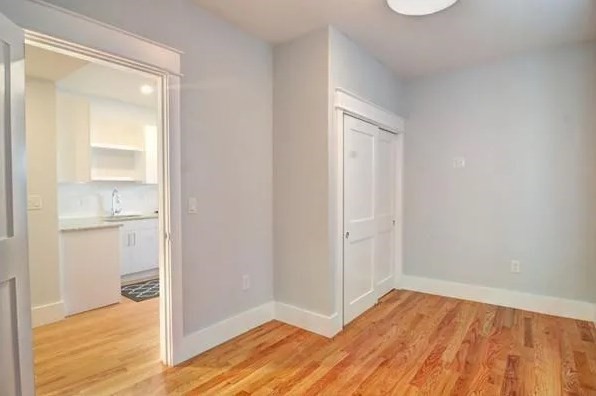326 Chelsea Street # 1
