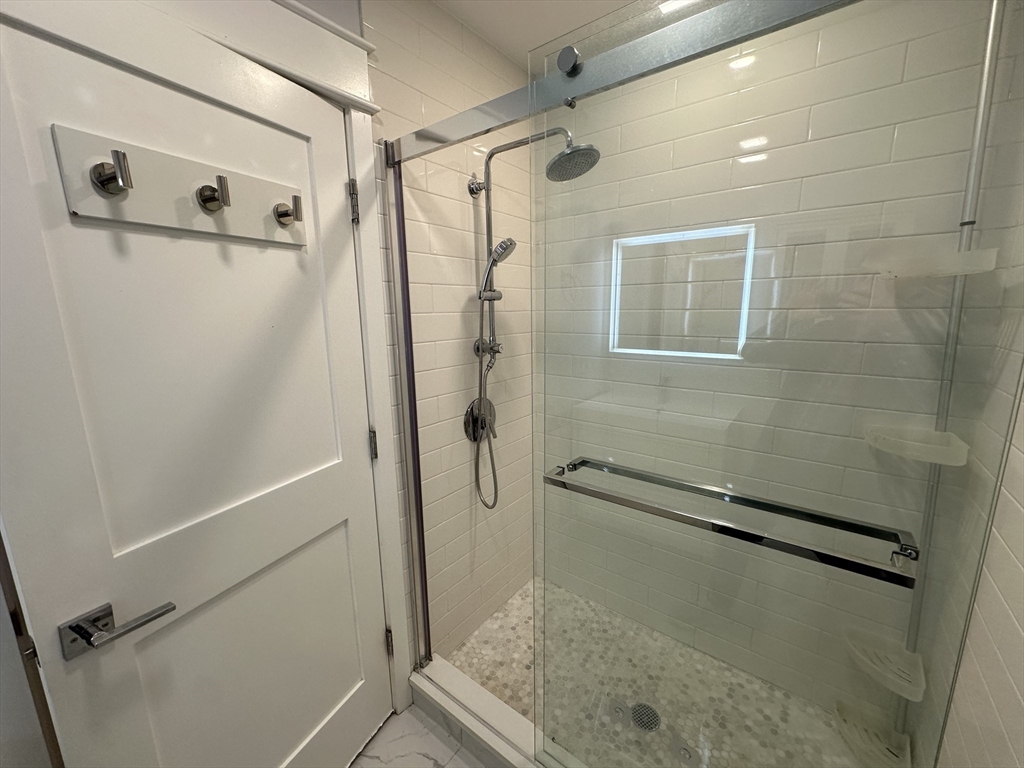 326 Chelsea Street # 1