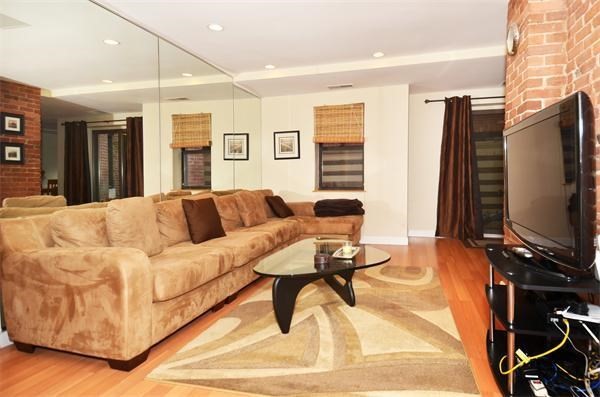 87 Gainsborough St # 007