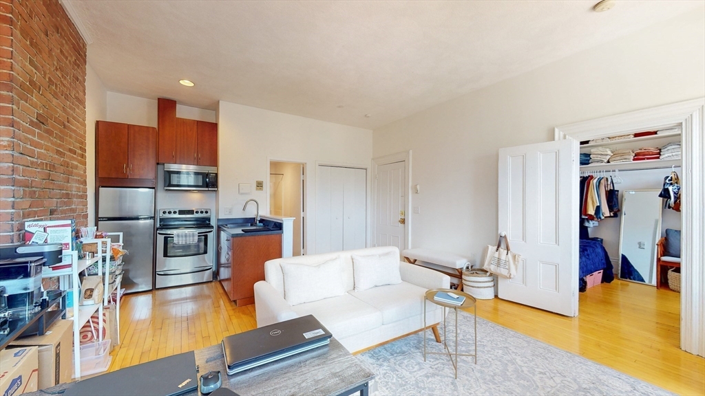 703 Massachusetts Ave. # 17