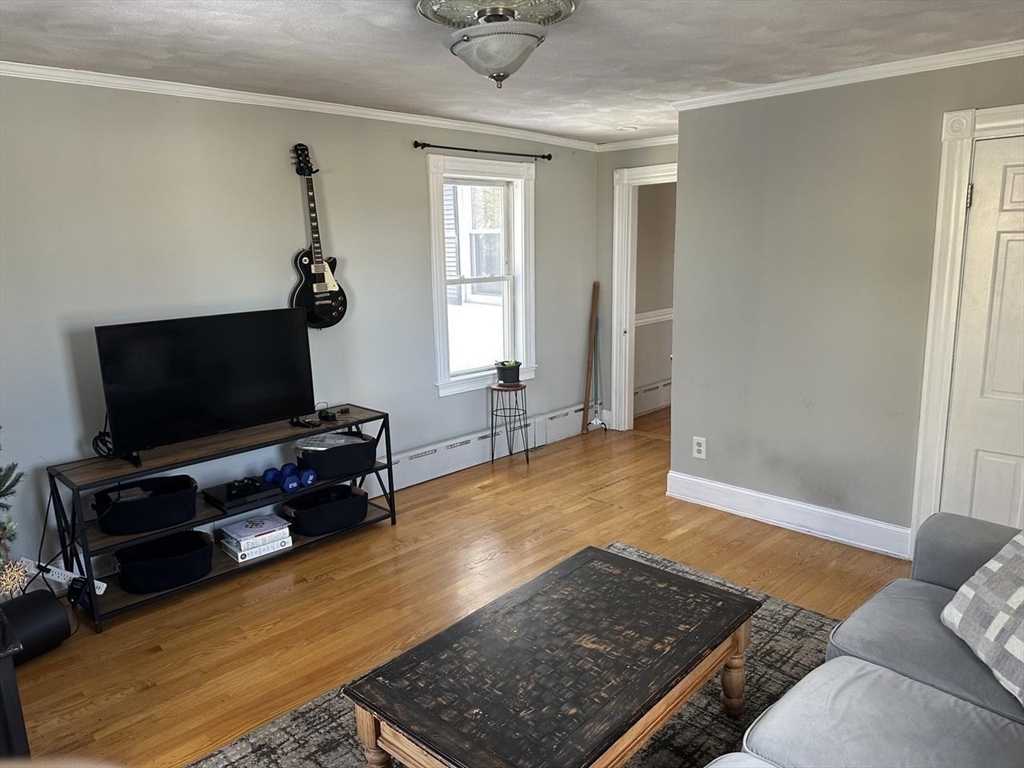 123 Faneuil St # 2