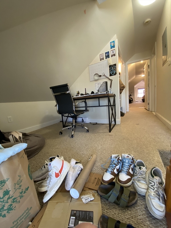 33 Iroquois Street # 2