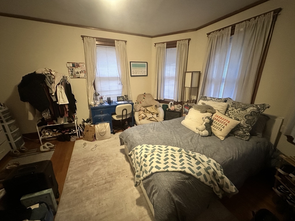 33 Iroquois Street # 2