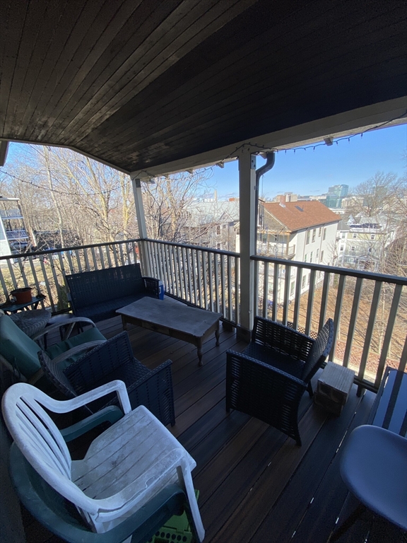 33 Iroquois Street # 2