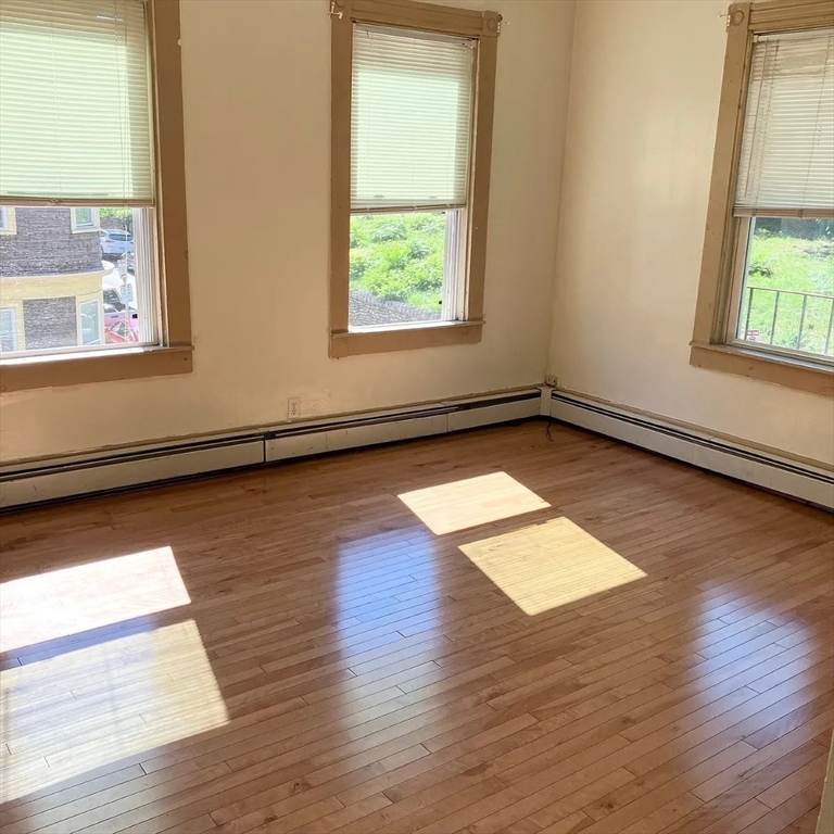17 Carmel St # 2