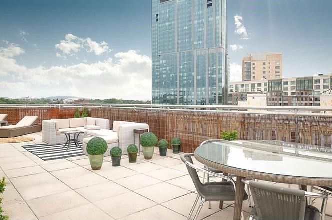 108 Peterborough Street Unit: PHN