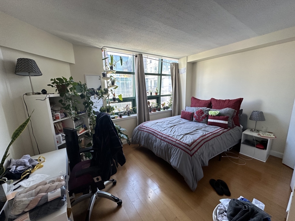 108 Peterborough Street # 7E