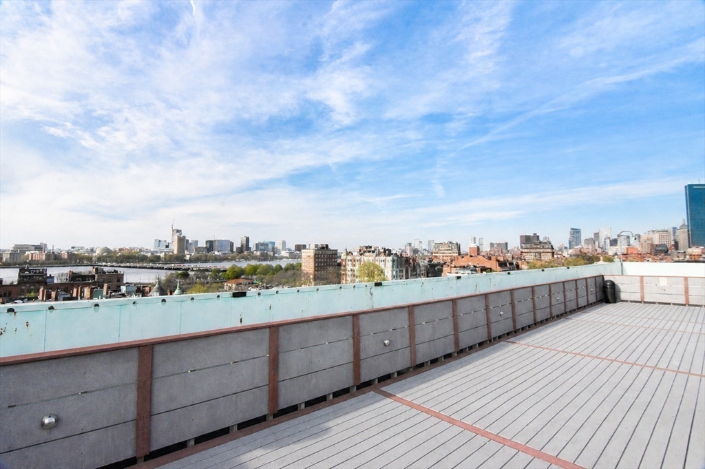 464 Commonwealth Avenue # 33