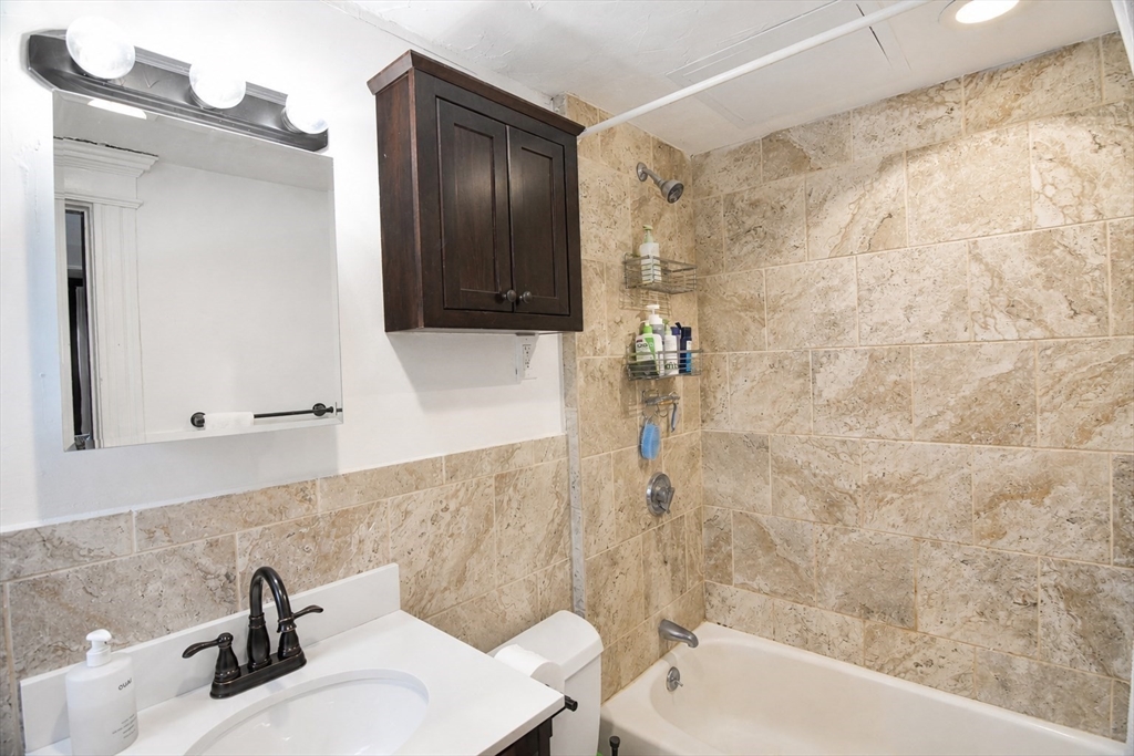 464 Commonwealth Avenue # 33