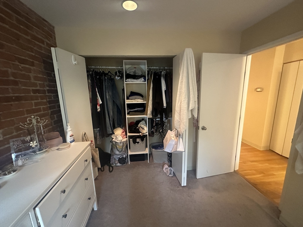 102 Gainsborough Street # 302E