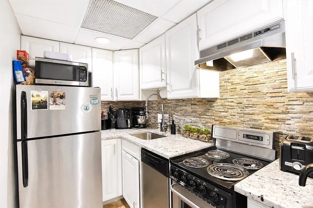 464 Commonwealth Avenue # 33