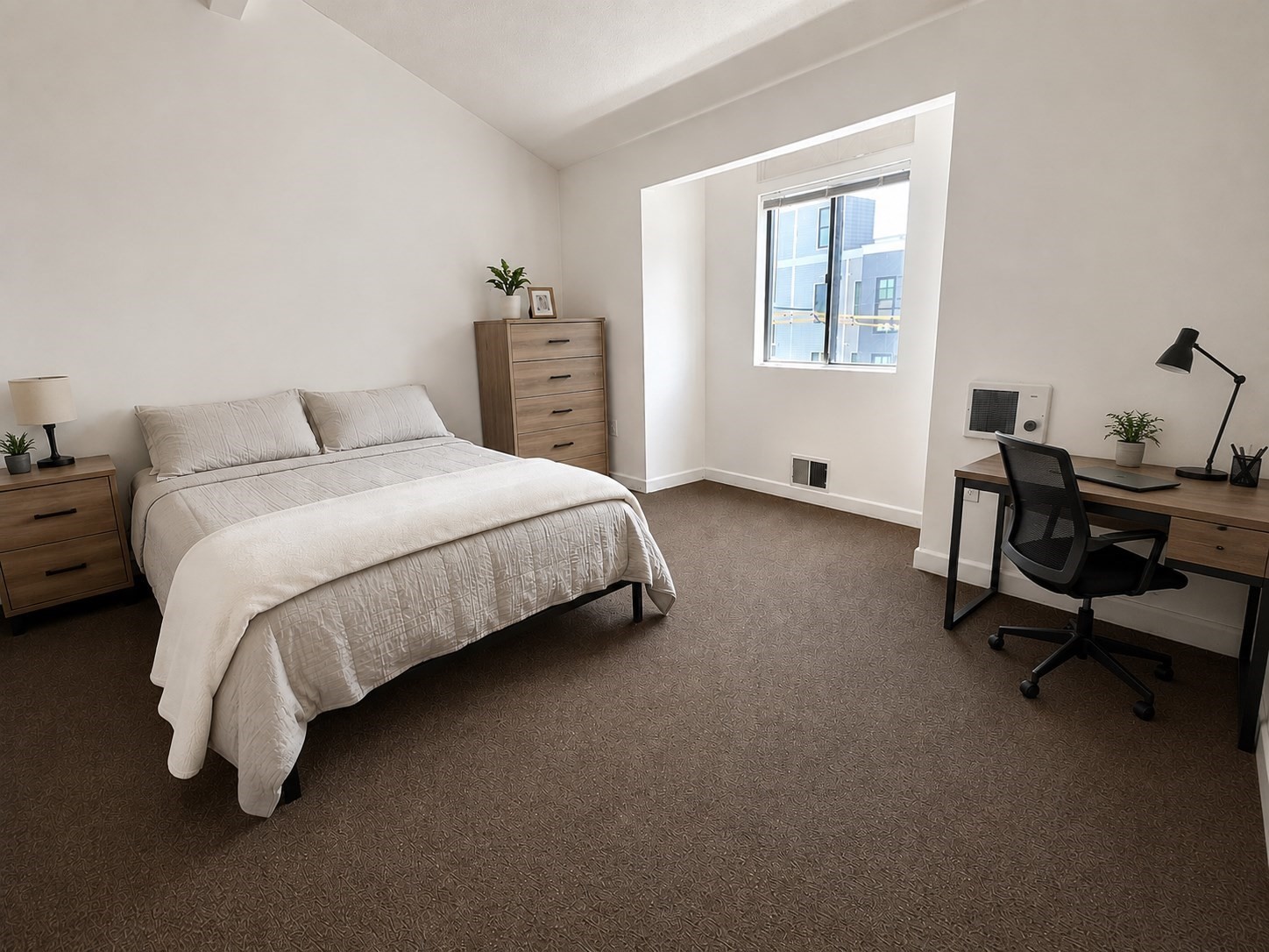 72 Euston Road # 302