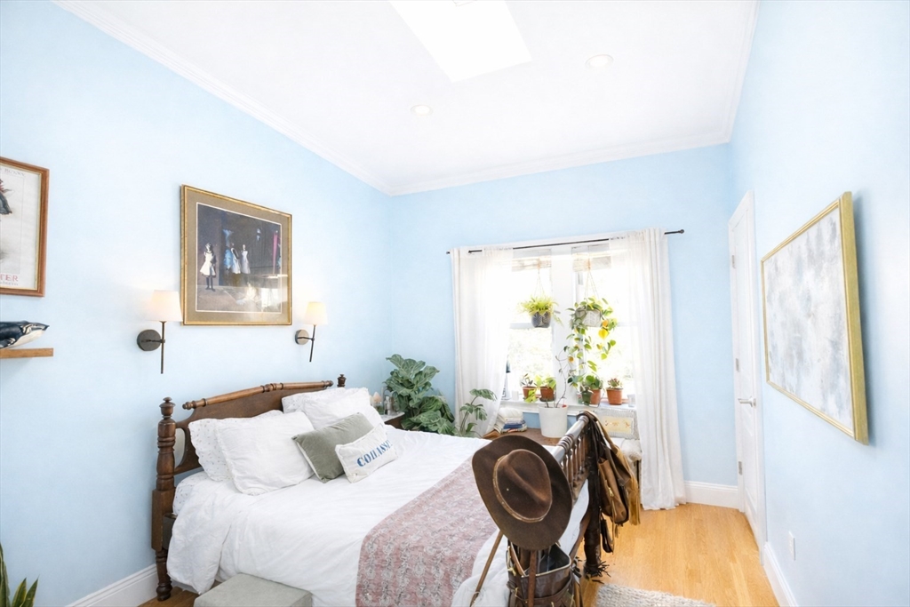 53 Woodward Street # 3