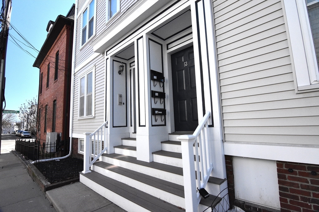 53 Woodward Street # 3