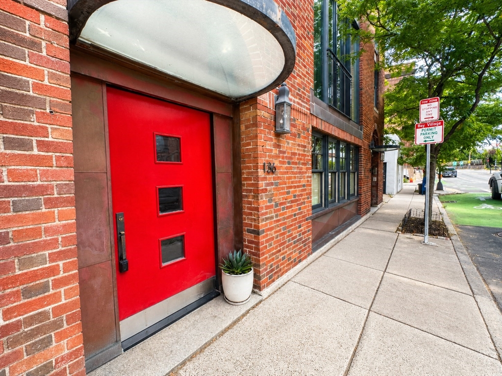 136 Arlington St. # 2
