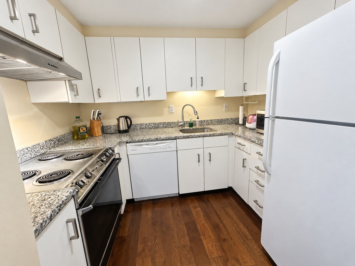 10 Rogers Street # 403