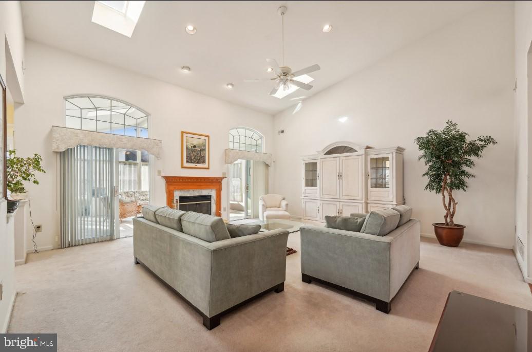 89 KINGSBRIDGE DRIVE