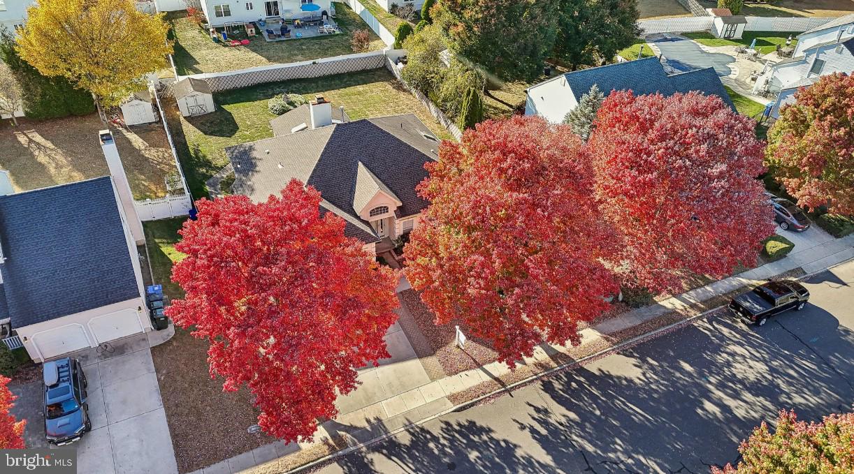 89 KINGSBRIDGE DRIVE