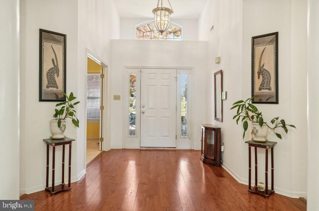 89 KINGSBRIDGE DRIVE