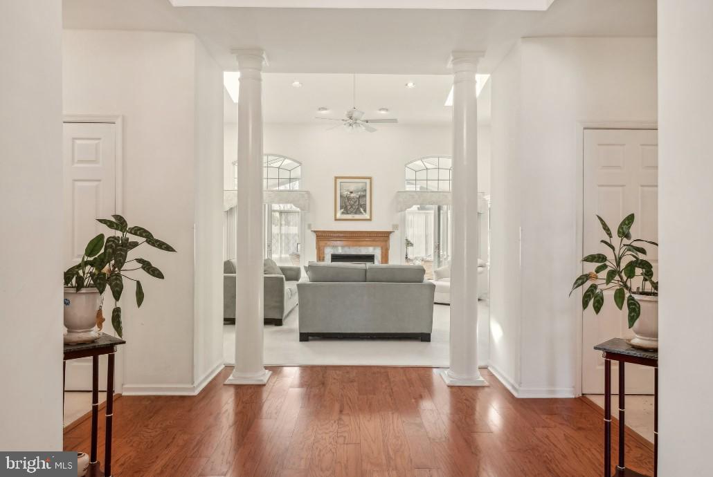 89 KINGSBRIDGE DRIVE