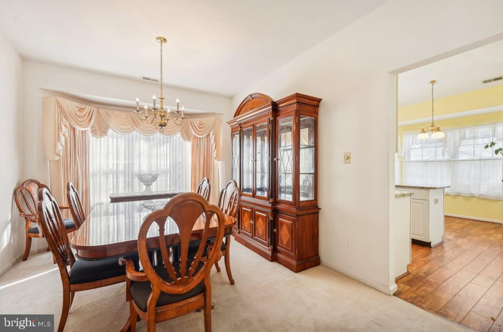 89 KINGSBRIDGE DRIVE