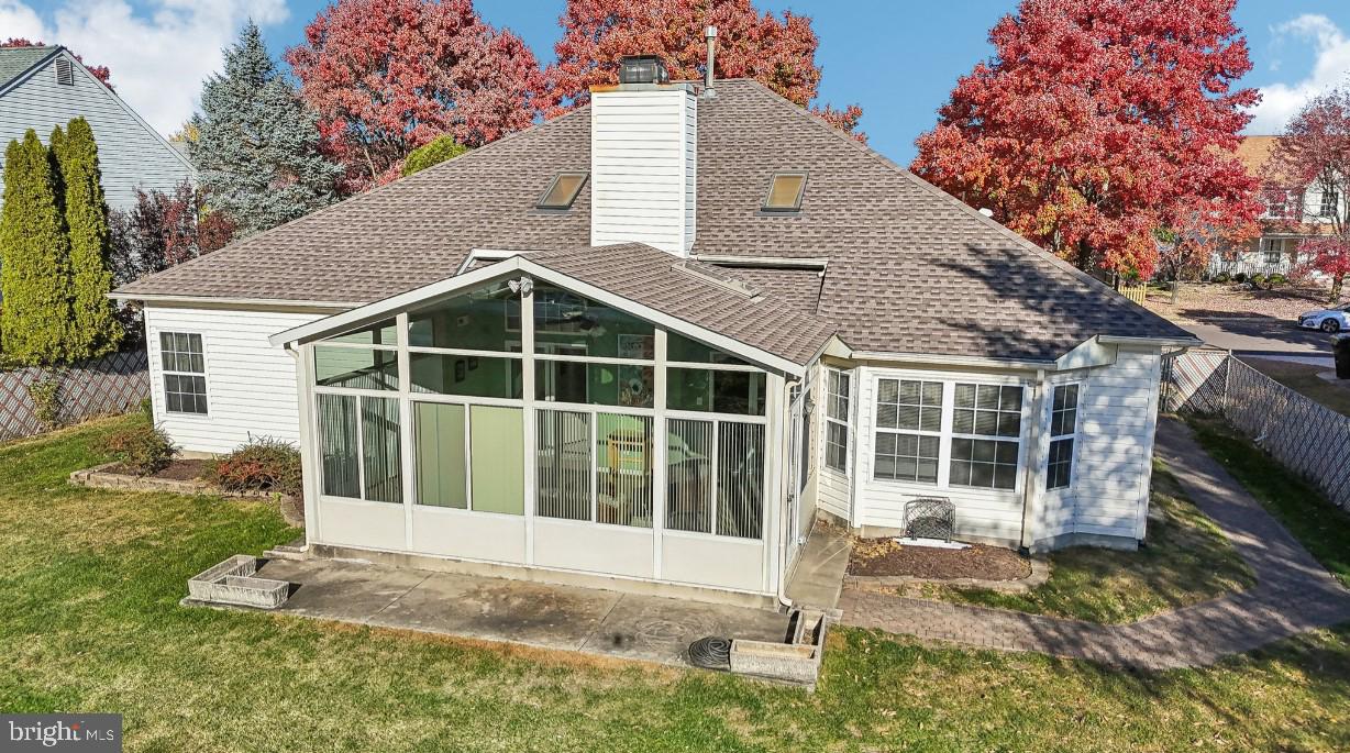 89 KINGSBRIDGE DRIVE