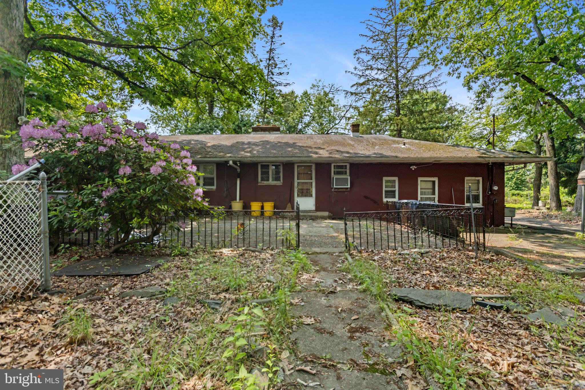 280 EGGERTS CROSSING