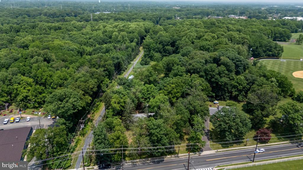 280 EGGERTS CROSSING