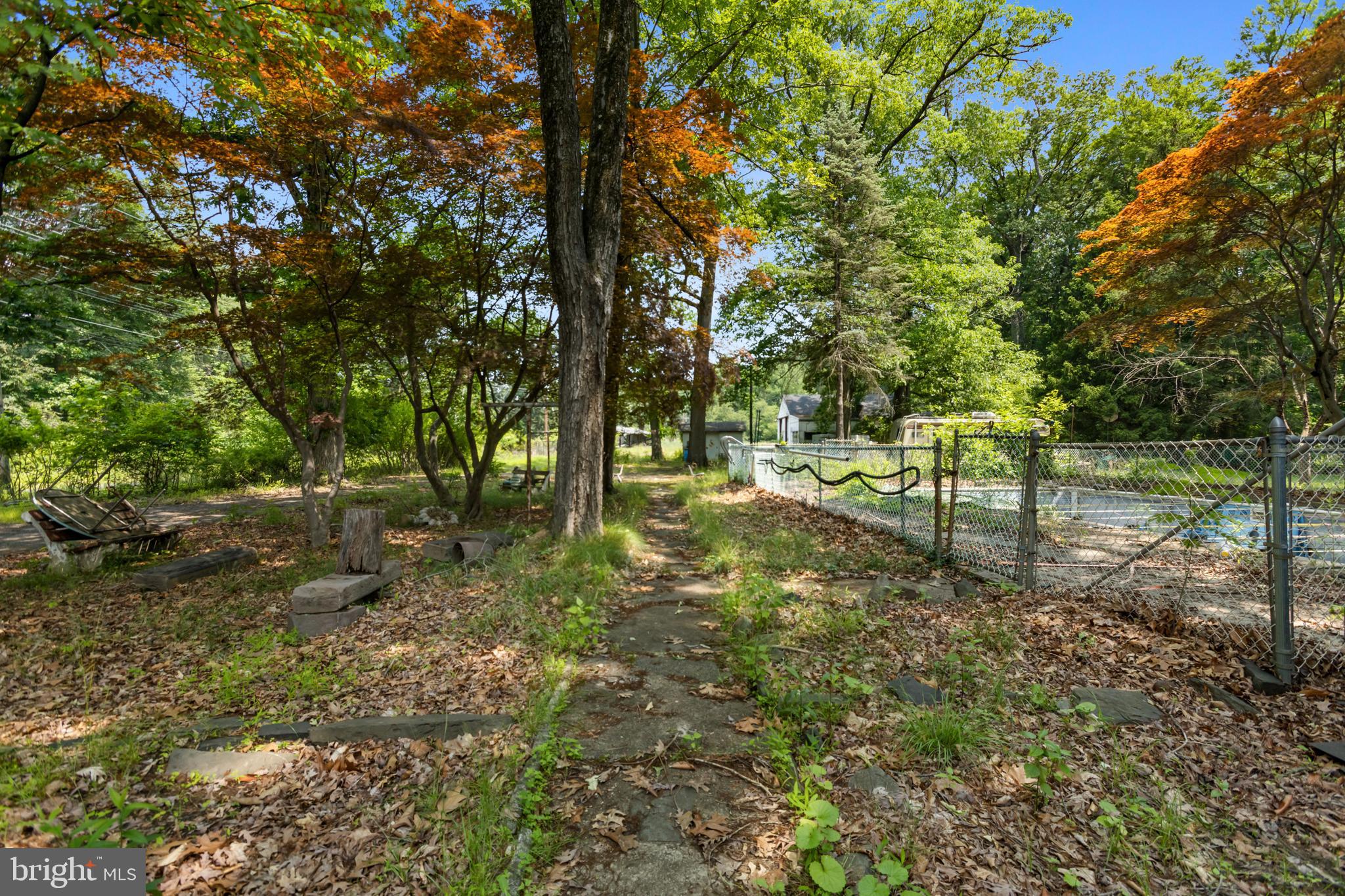 280 EGGERTS CROSSING