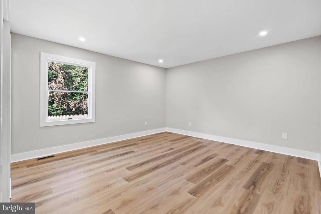 321 CENTRAL AVENUE