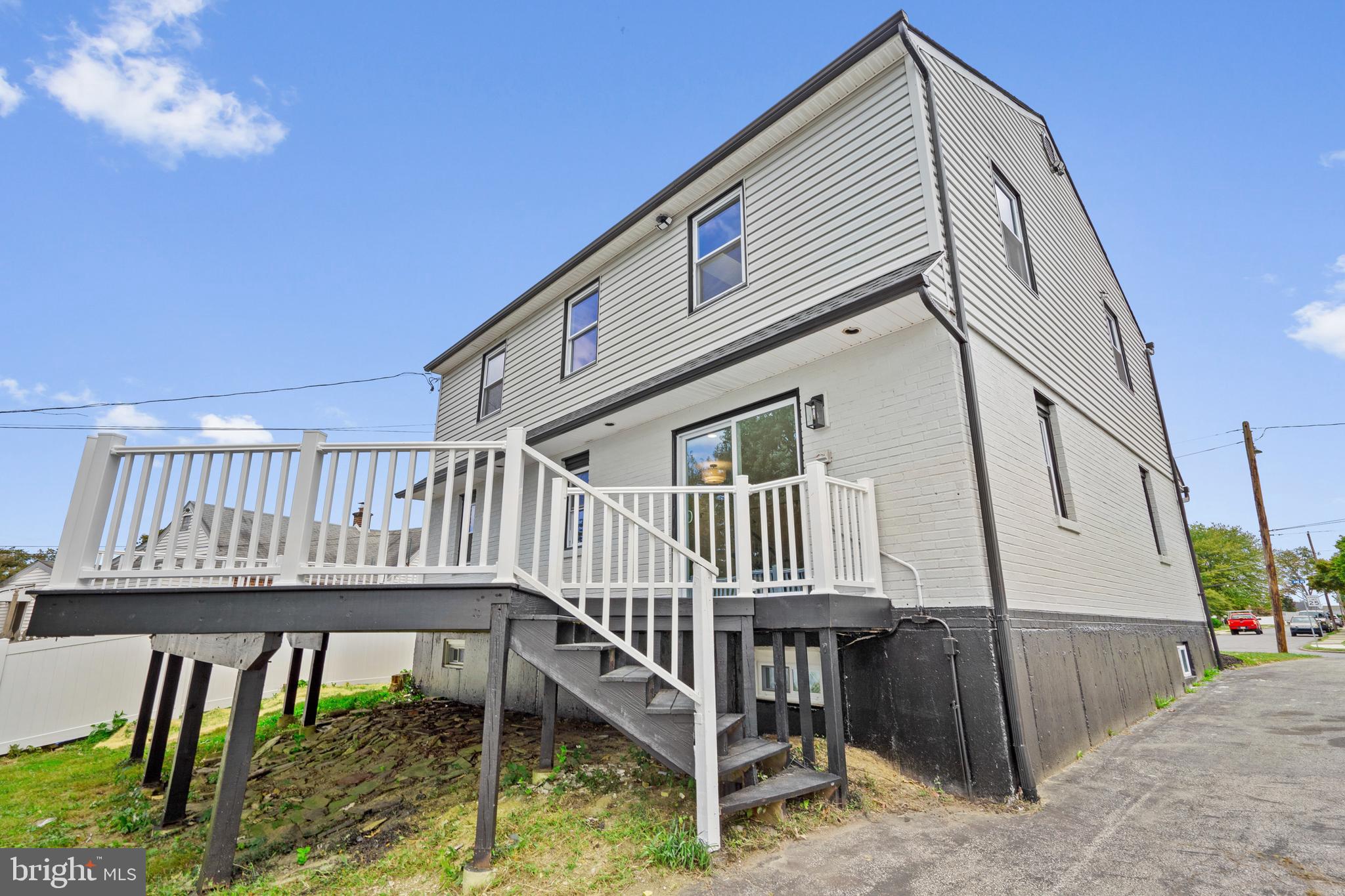 14 W ANN ROAD