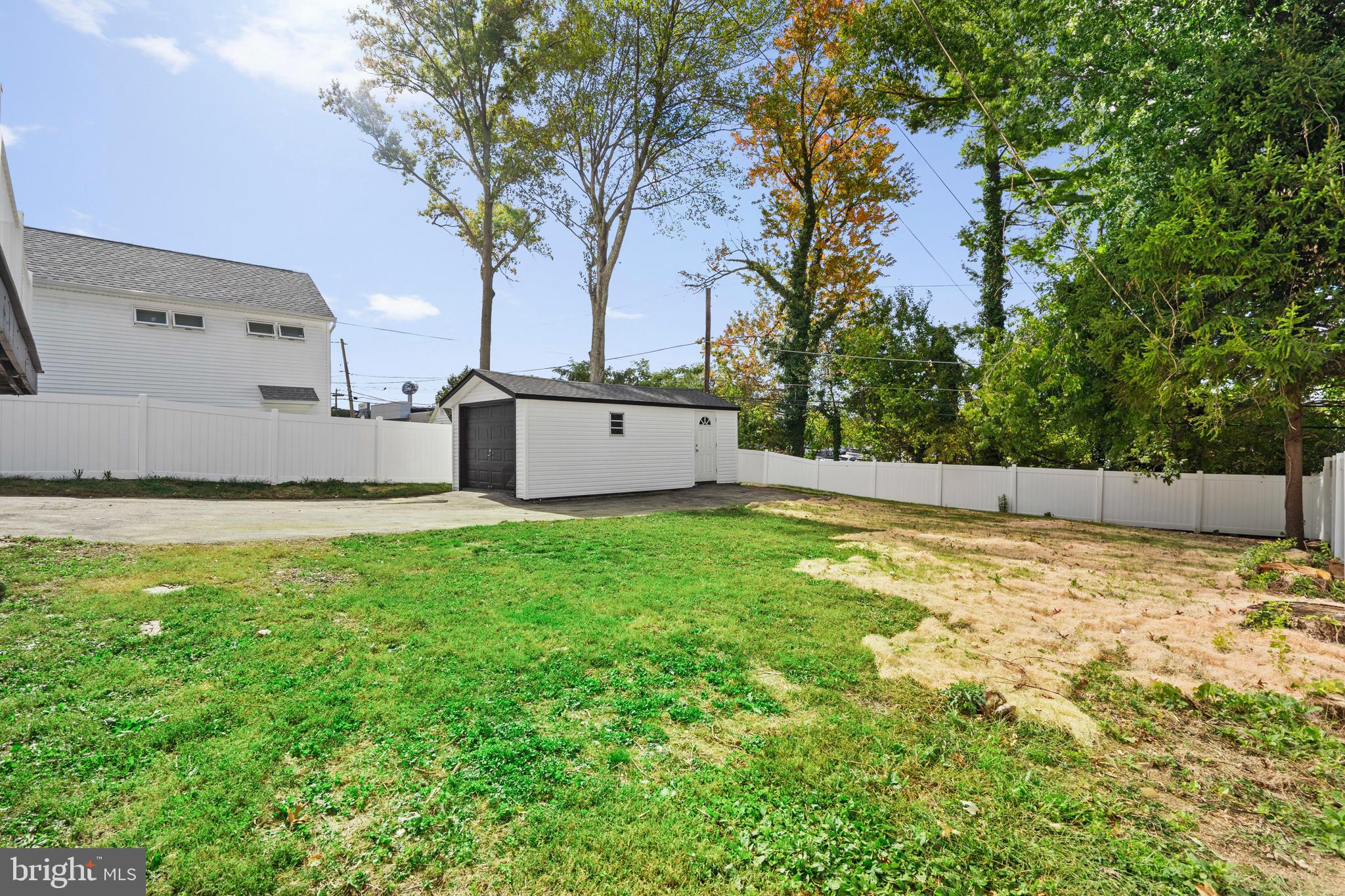 14 W ANN ROAD