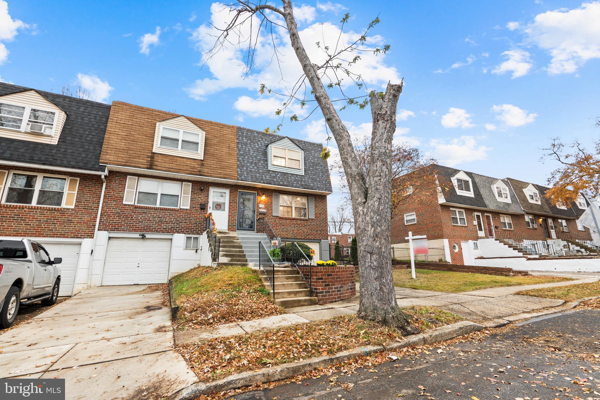 1300 RAINER ROAD
