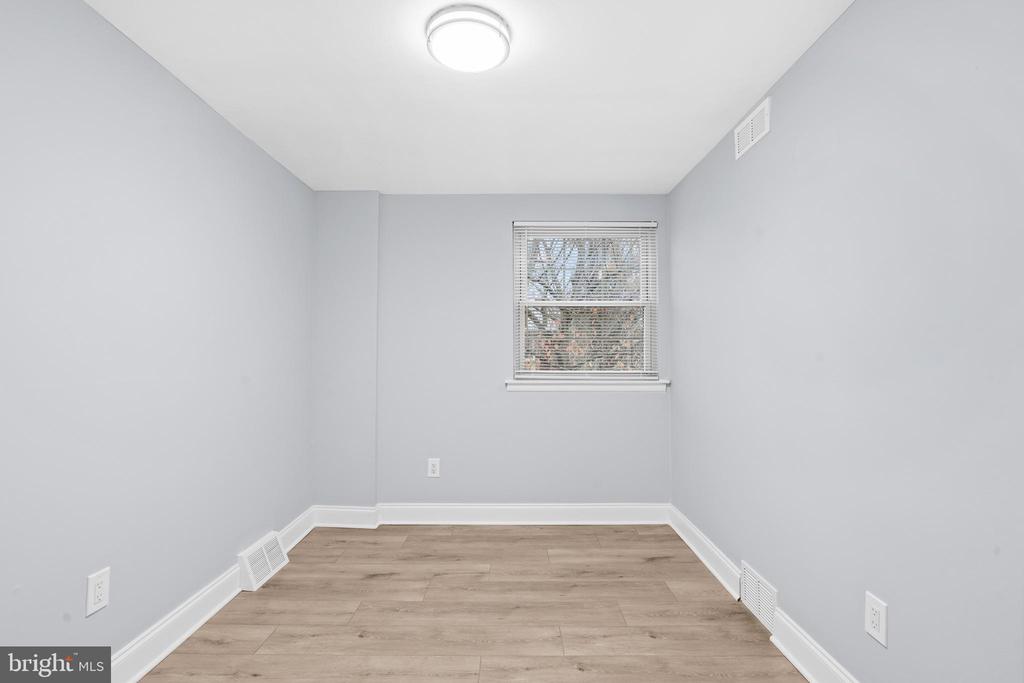 1300 RAINER ROAD