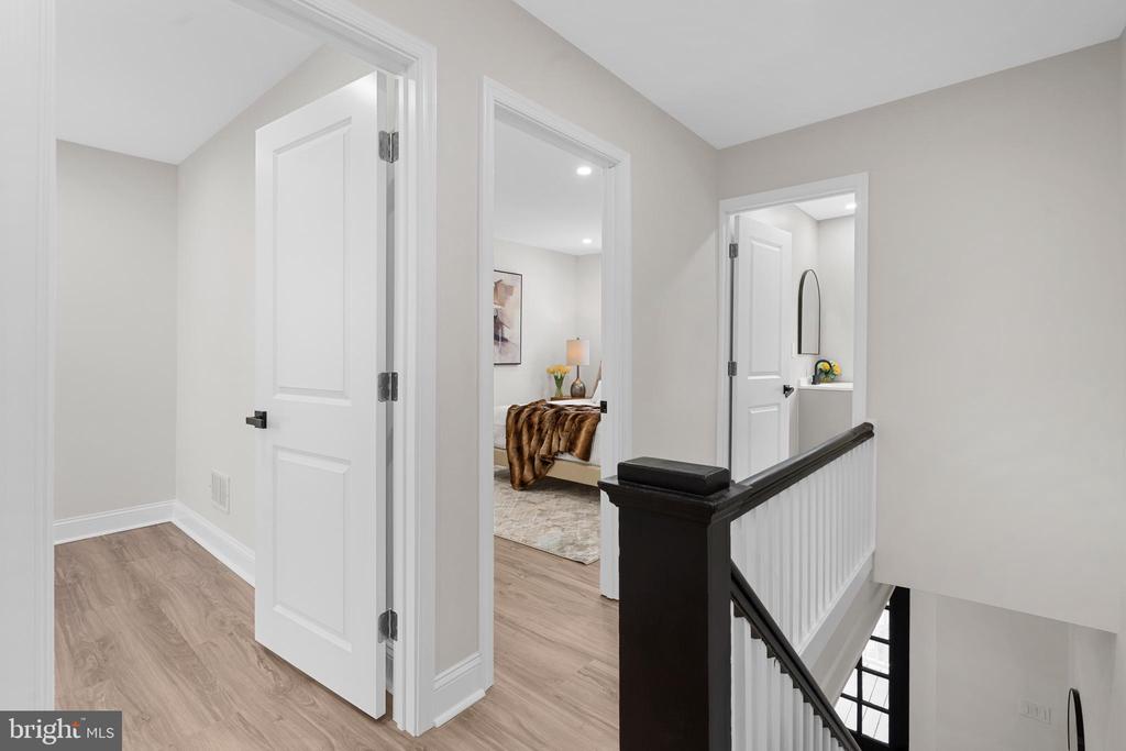 445 W BALTIMORE AVENUE