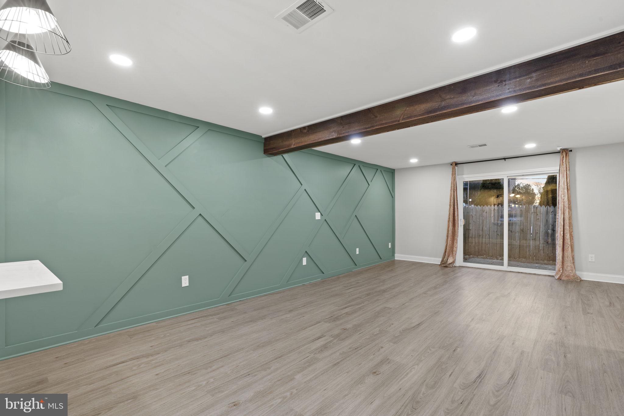 106 SUSAN DRIVE 1