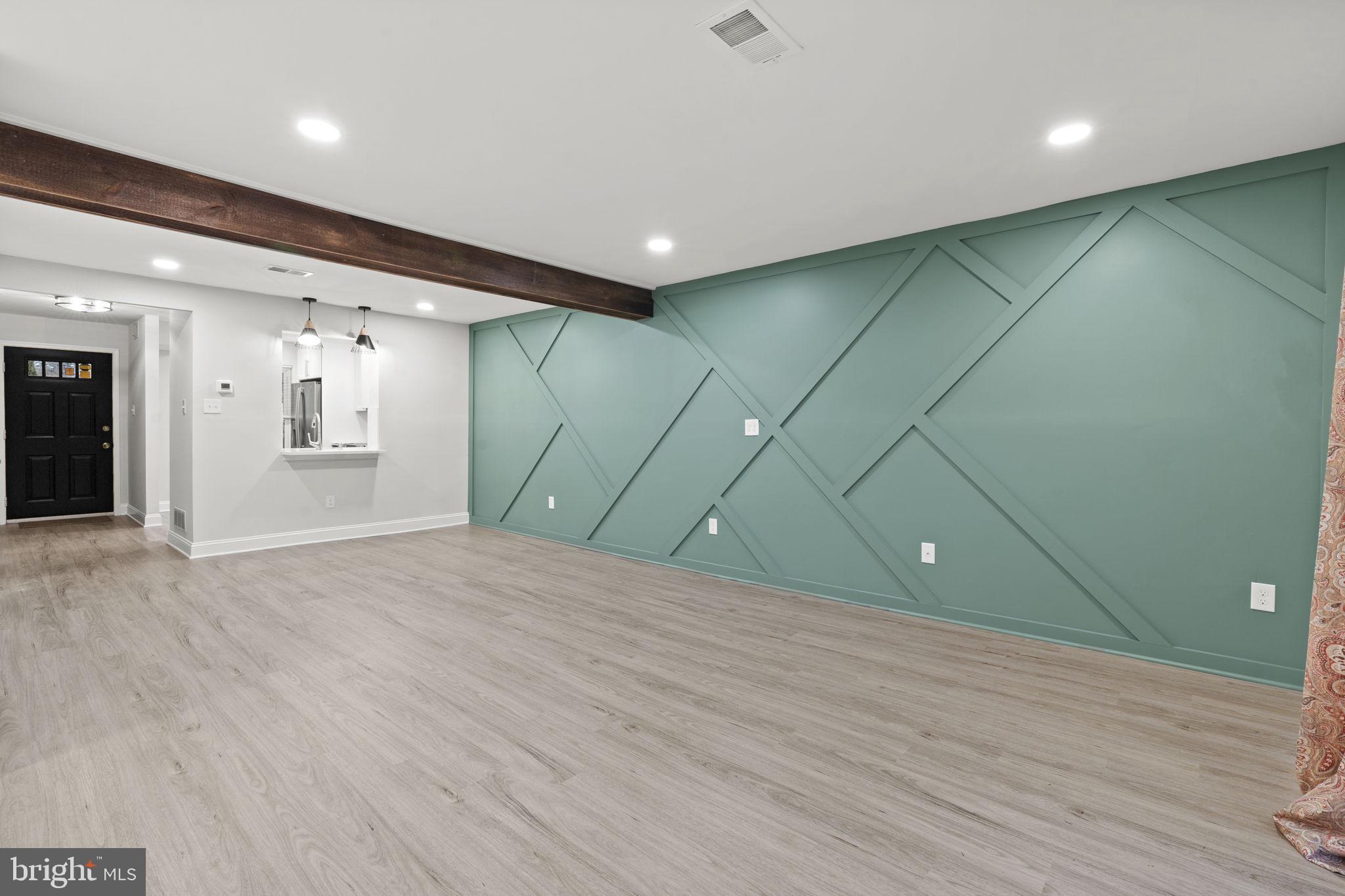 106 SUSAN DRIVE 1
