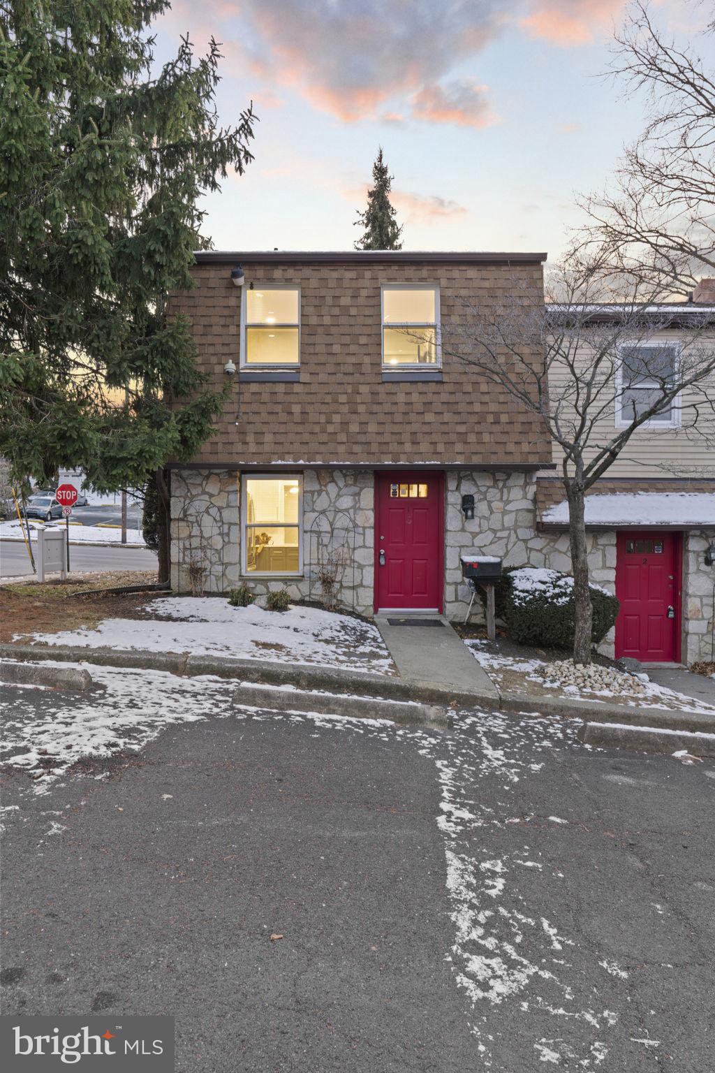 106 SUSAN DRIVE 1