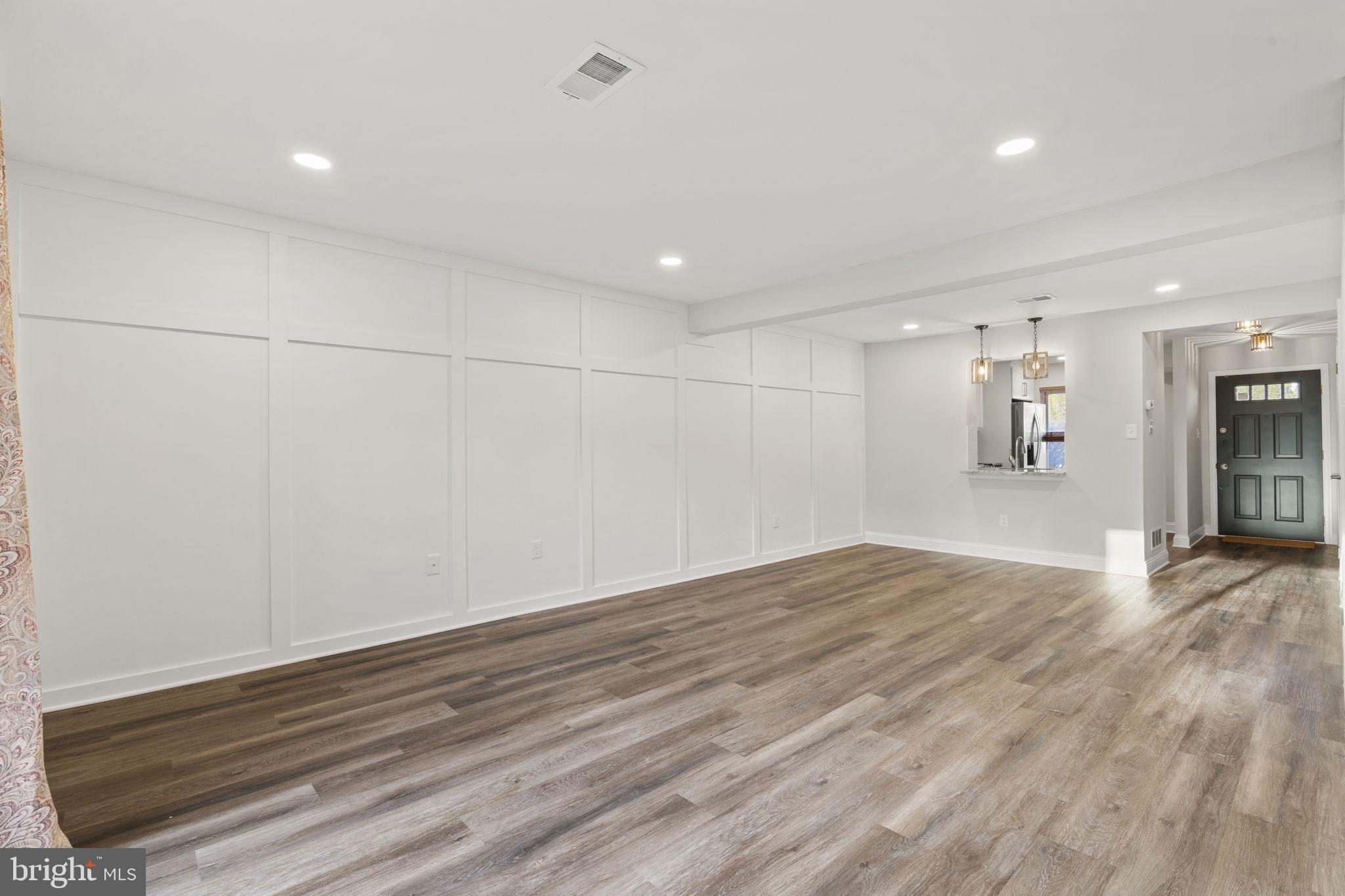 106 SUSAN DRIVE 2