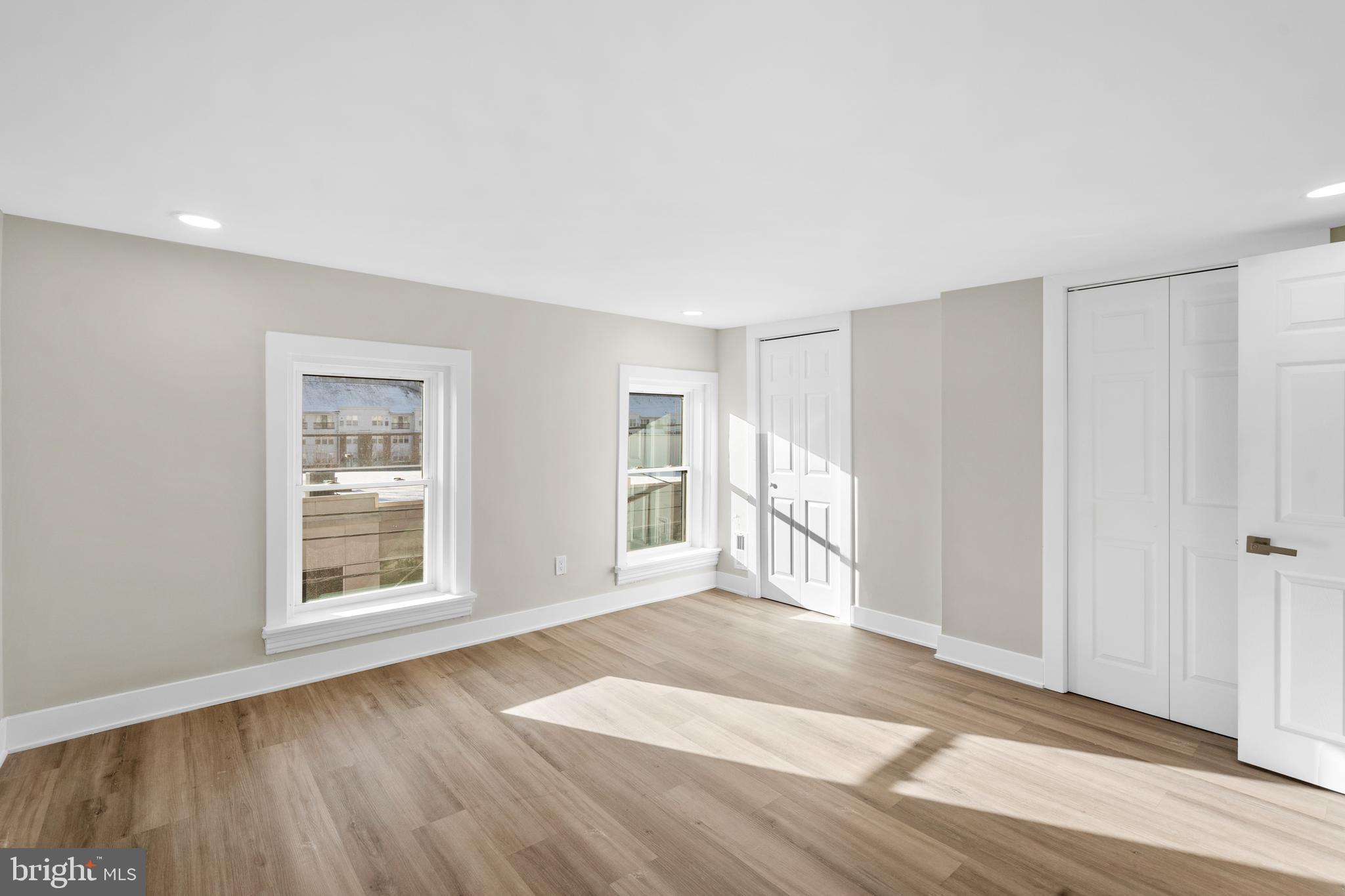 378 E ELM STREET