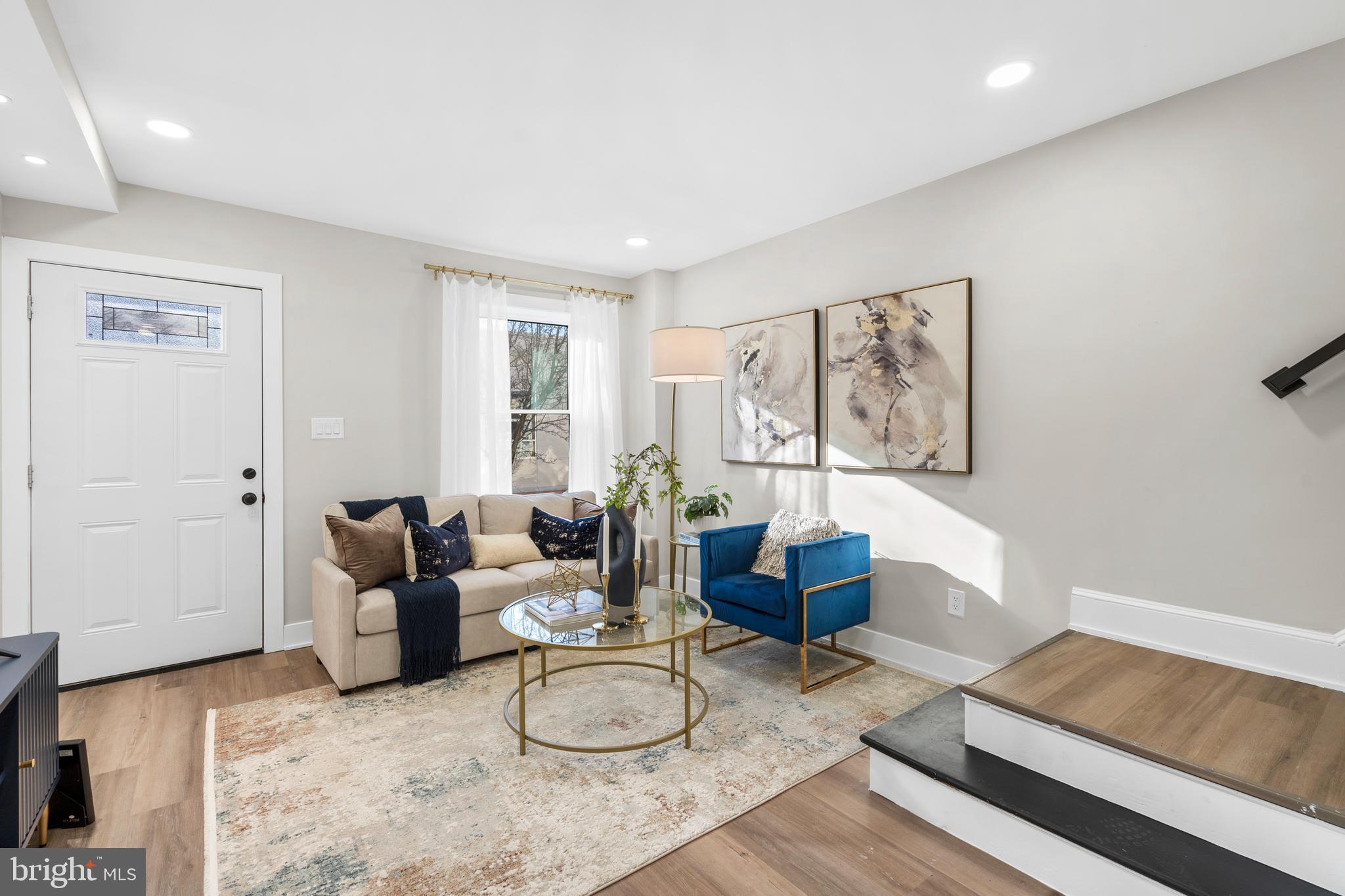 378 E ELM STREET