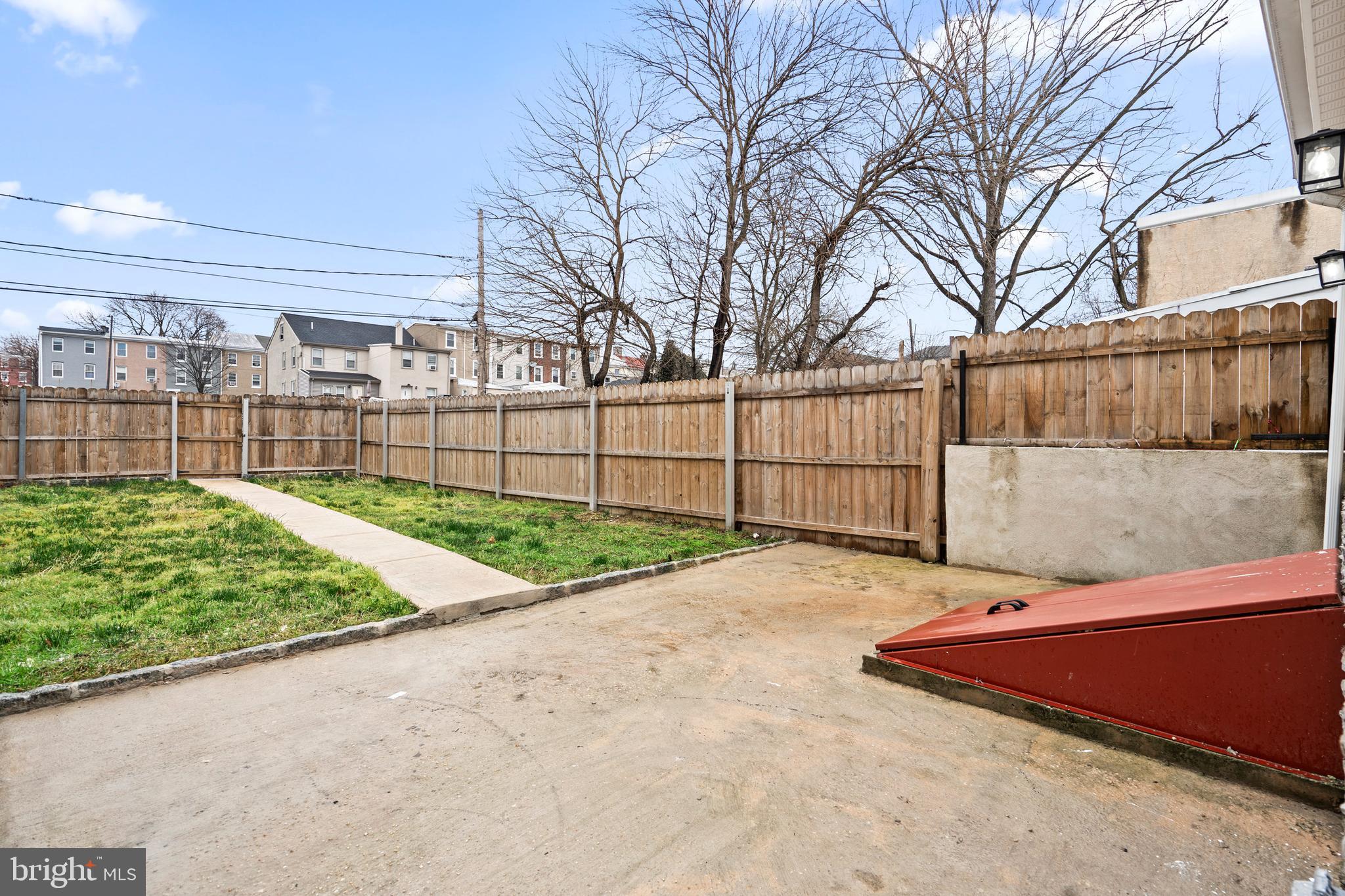 333 E PENN STREET